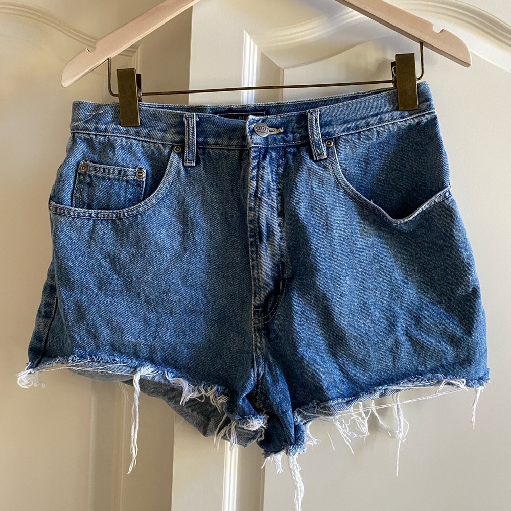Vintage 90's Route 66 Distressed Frayed Highwaisted  Denim Jean Shorts 32 - Picture 3 of 13